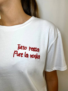 T-Shirt "Tutto Passa"
